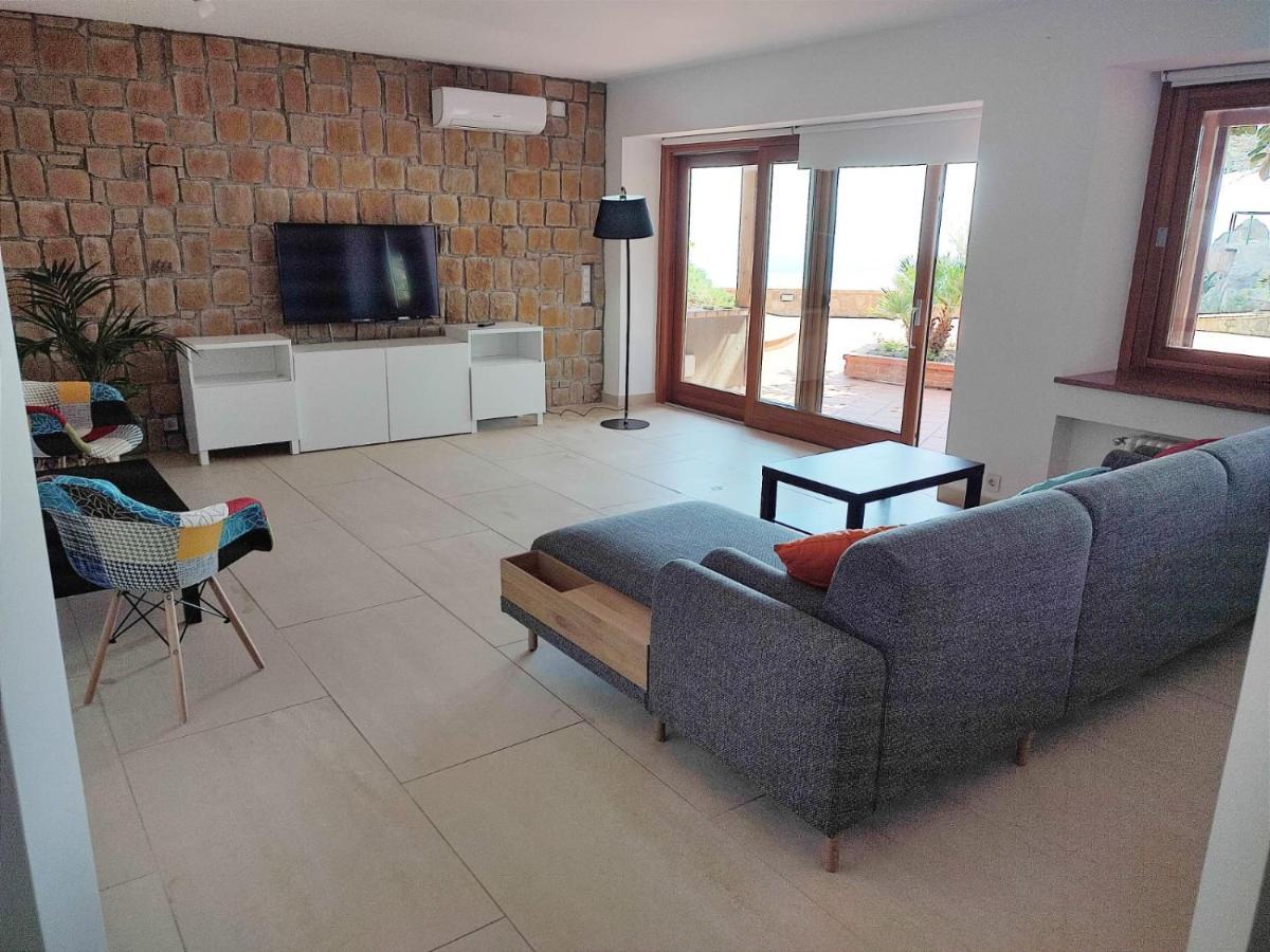 Апартаменты Kalura Sea House Чефалу Экстерьер фото